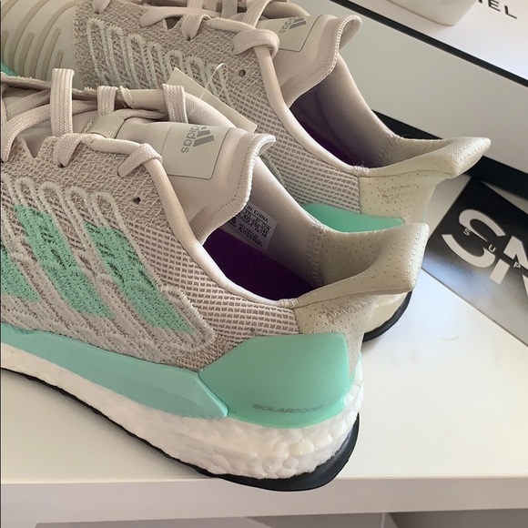 NEW Adidas solar boost sneakers shoes - Picture 5 of 8
